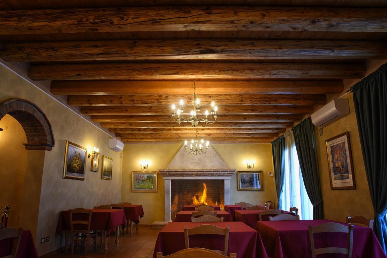 Agriturismo Corte Benetti 罗维戈 外观 照片