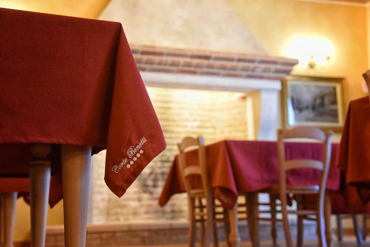Agriturismo Corte Benetti 罗维戈 外观 照片